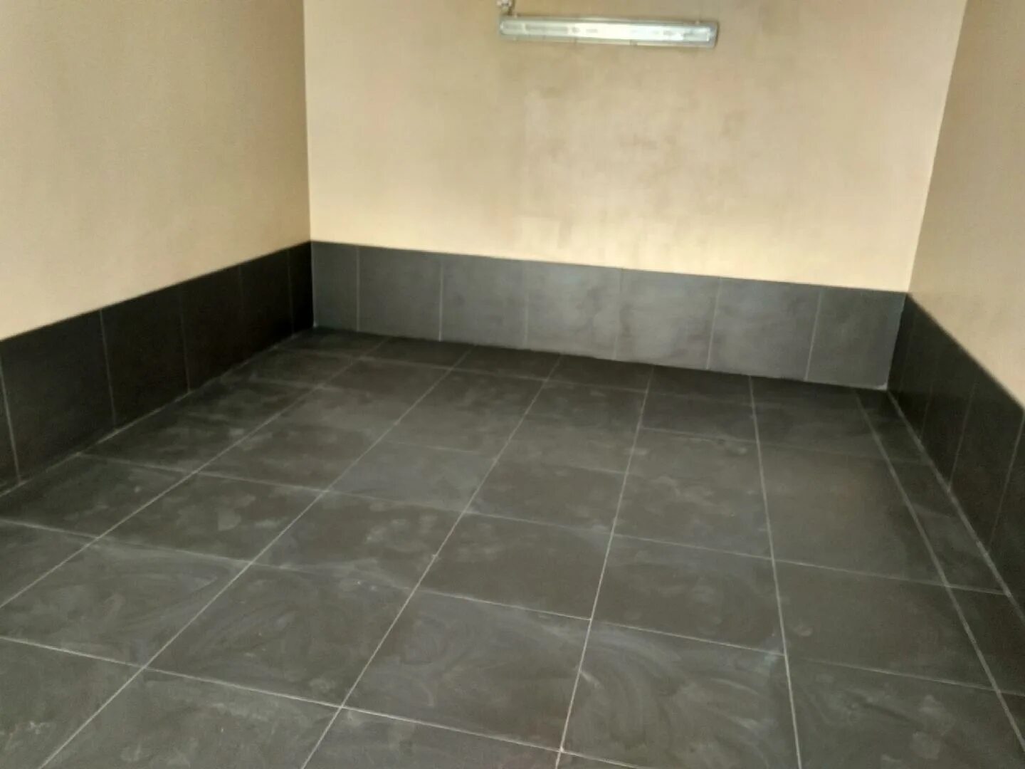 Race Deck Garage Flooring Tiles. #GarageFlooring Garage floor tiles, Flooring, D