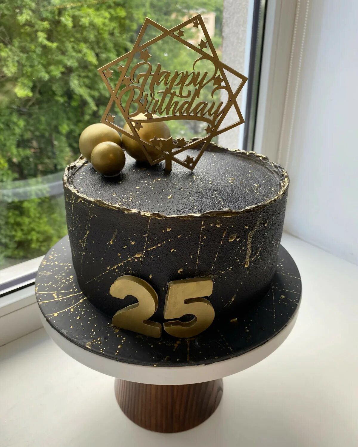 торт для мужчины. мужской торт 25 лет. торт для мужчины. торт на 35 лет мужчине. торт для парня.