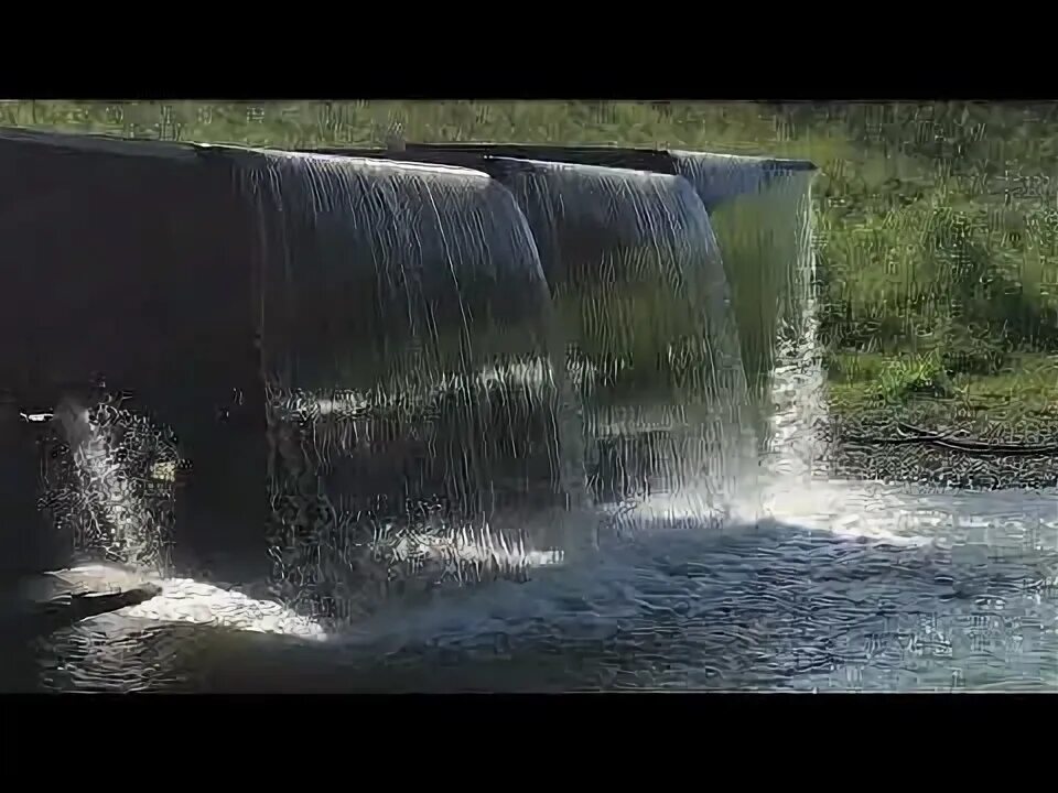 Стеклянный водопад новосибирская область. Стеклянный медведский водопад. Стеклянный водопад новосибирская область. Медведский водопад в черепановском районе. Медведское новосибирская область водопад.