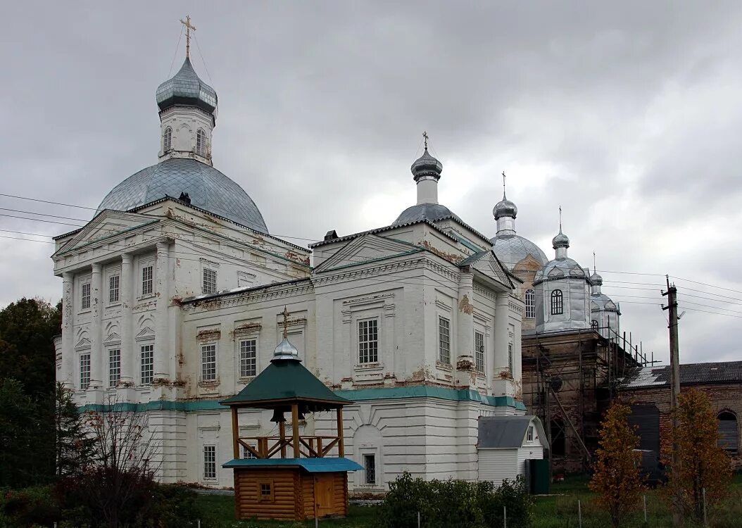 Храм в Никольске Вологодской области. Храм в Аргуново Вологодской области. Аргуново Никольский район Вологодская область. Церковь Архангела Михаила Вологда.