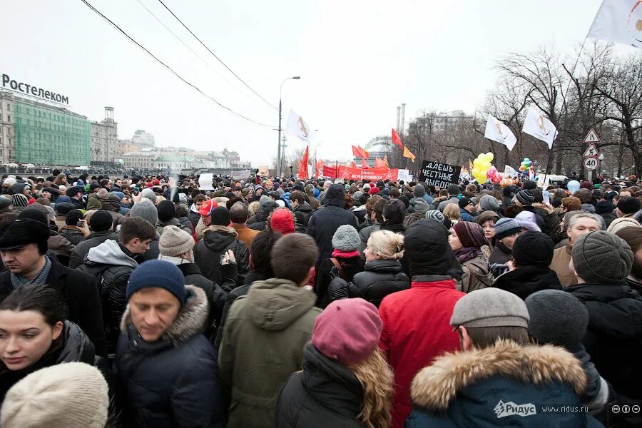 Митинг зачем. Чурова в отставку. Брилев на Болотной. Оппозиционеры на Эхо.