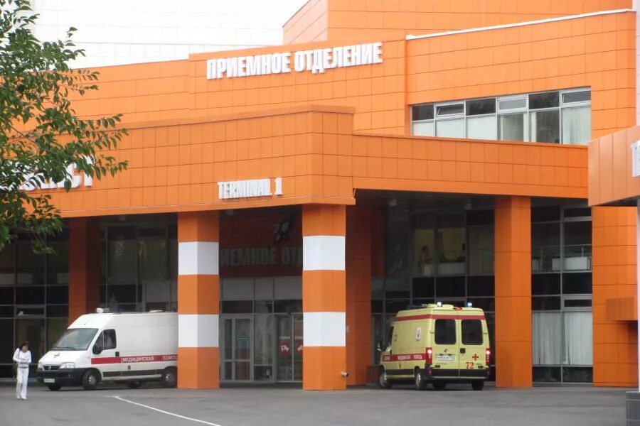 Седьмая больница. 7 больница казань. 7 поликлиника казань. 7ая городская больница казань. поликлиника гкб 7 казани.