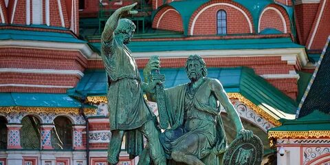 Памятник минину и пожарскому перенесли