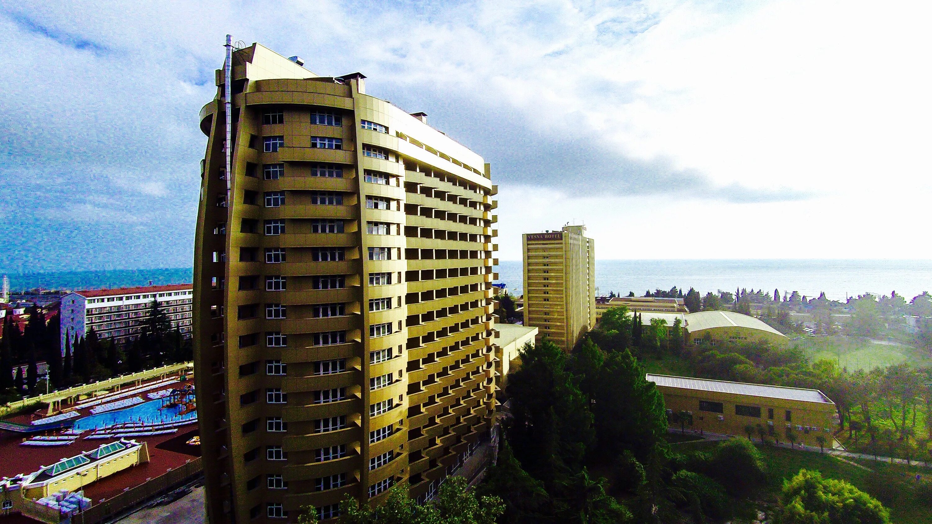 Сочи улица ленина. Сочи улица ленина 219. golden residence сочи ленина. ленина 219 адлер. жк столичный адлер.
