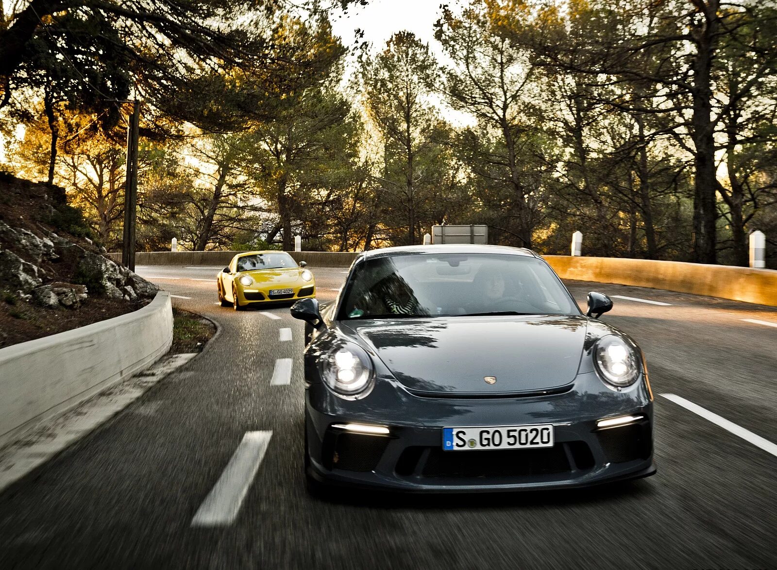 Touring package. Porsche gt3 touring обои. Gt3 touring package. 911 gt3 touring 992. Porsche 911 gt3 touring package.