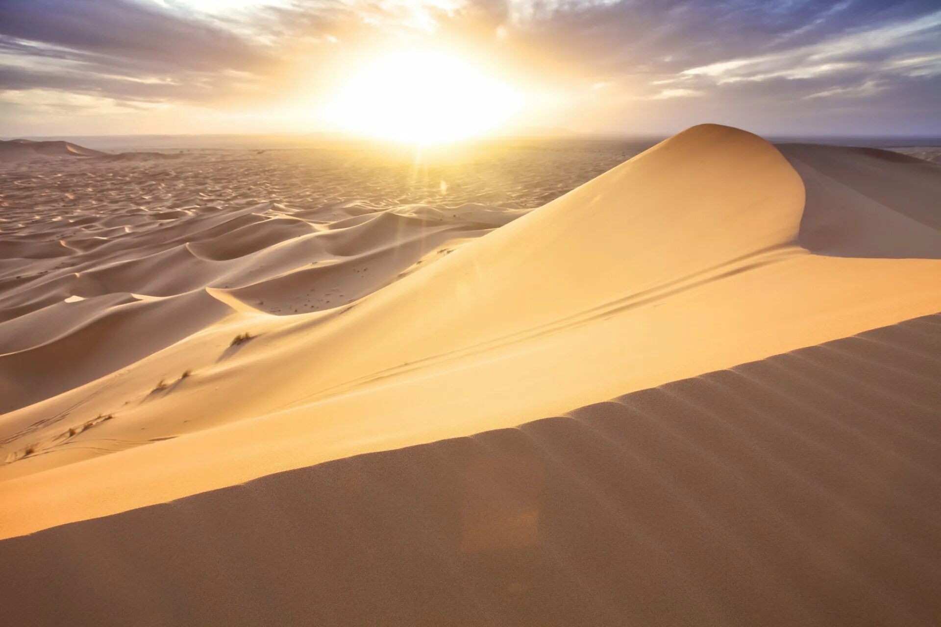 Песчаные дюны Марокко. Дюны Барханы грядовые Пески. Дюны Сахары Марокко. Египет Барханы.