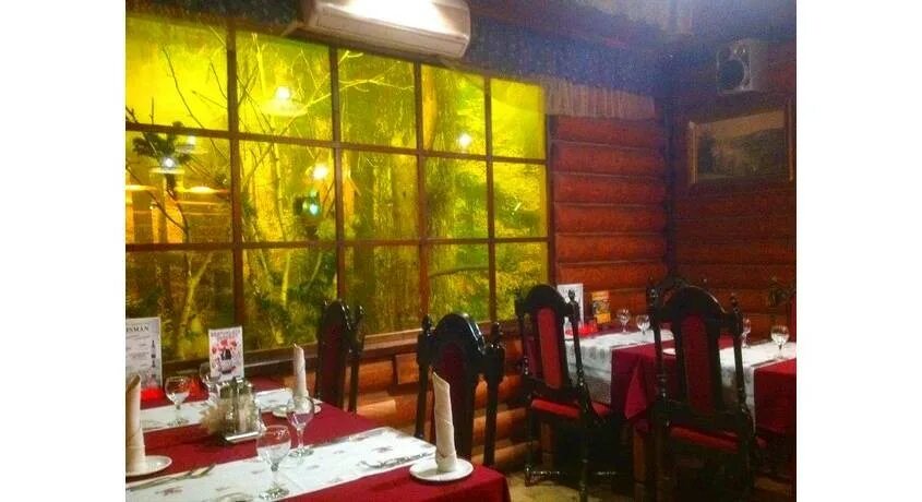Кафе у кузьмича. Ресторан у кузьмича. ресторан кузьмич золотое кольцо.