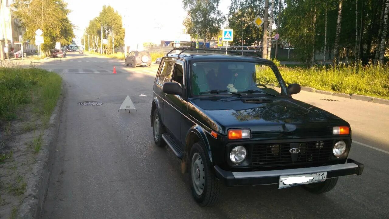 Нива 4х4 2121. Нива цвет бенефис. Северная нива коми. Нива 4х4 2121. Авто 2131 с пробегом.