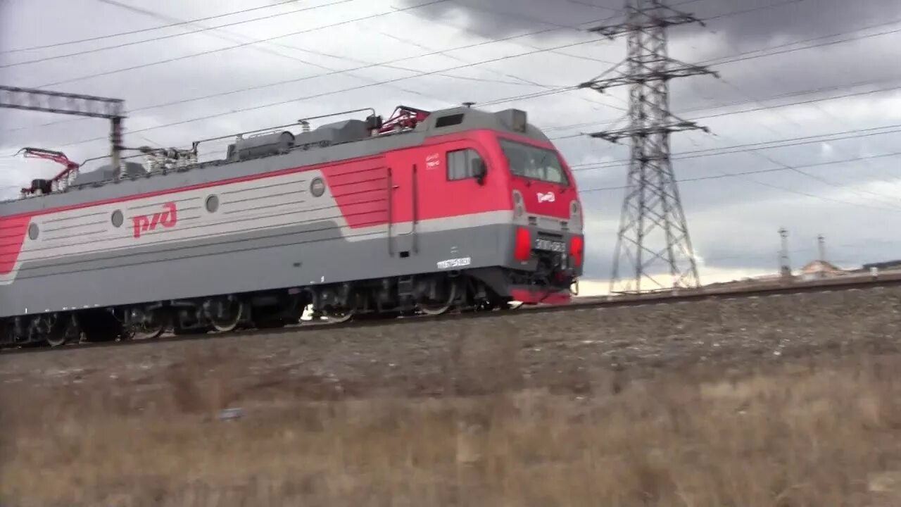 Поезд 007 сколько. Всжд эп1п. эп1п владивосток. поезд новосибирск владивосток. поезд 007н.