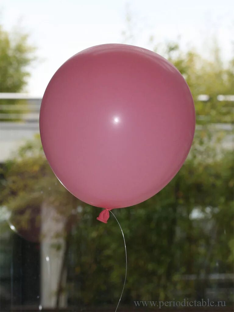 шар с водородом. шары накаченные гелием. объемы воздушных шаров. воздушные шарики водород. как надуть шары без гелия чтобы летали.