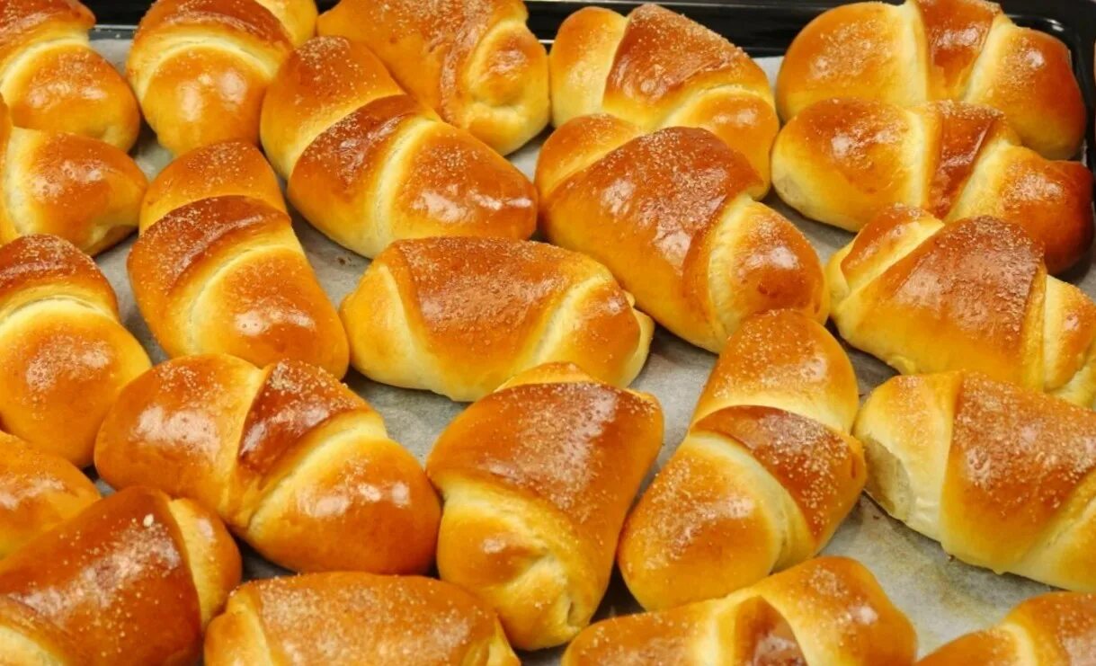 Пирожки с яблоками из сдобного теста