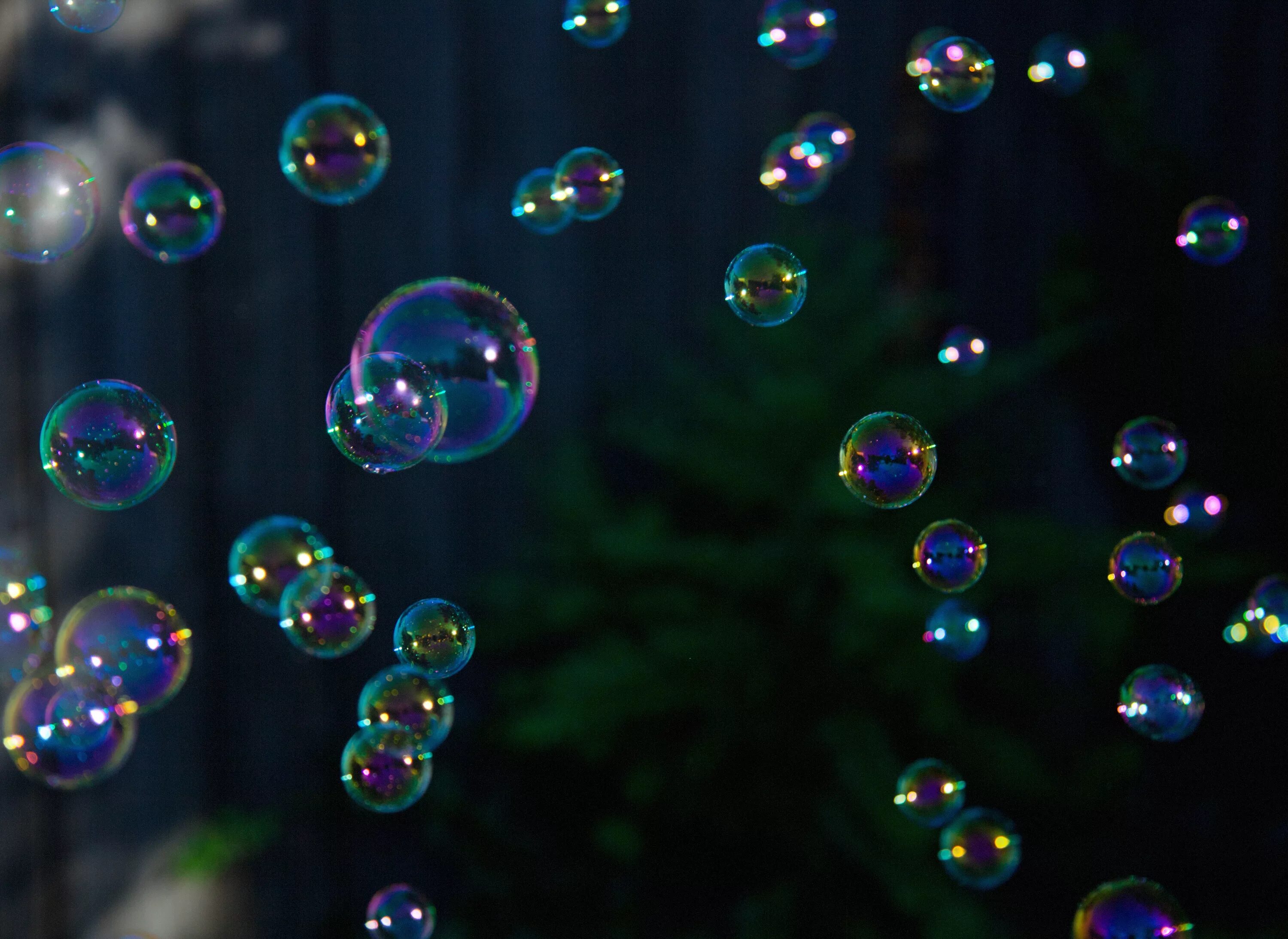 Энергия пузырьков. Мыльные пузыри. Мыльные пузыри Вселенной. Красивые пузыри. Мыльный пузырь Вселенная.