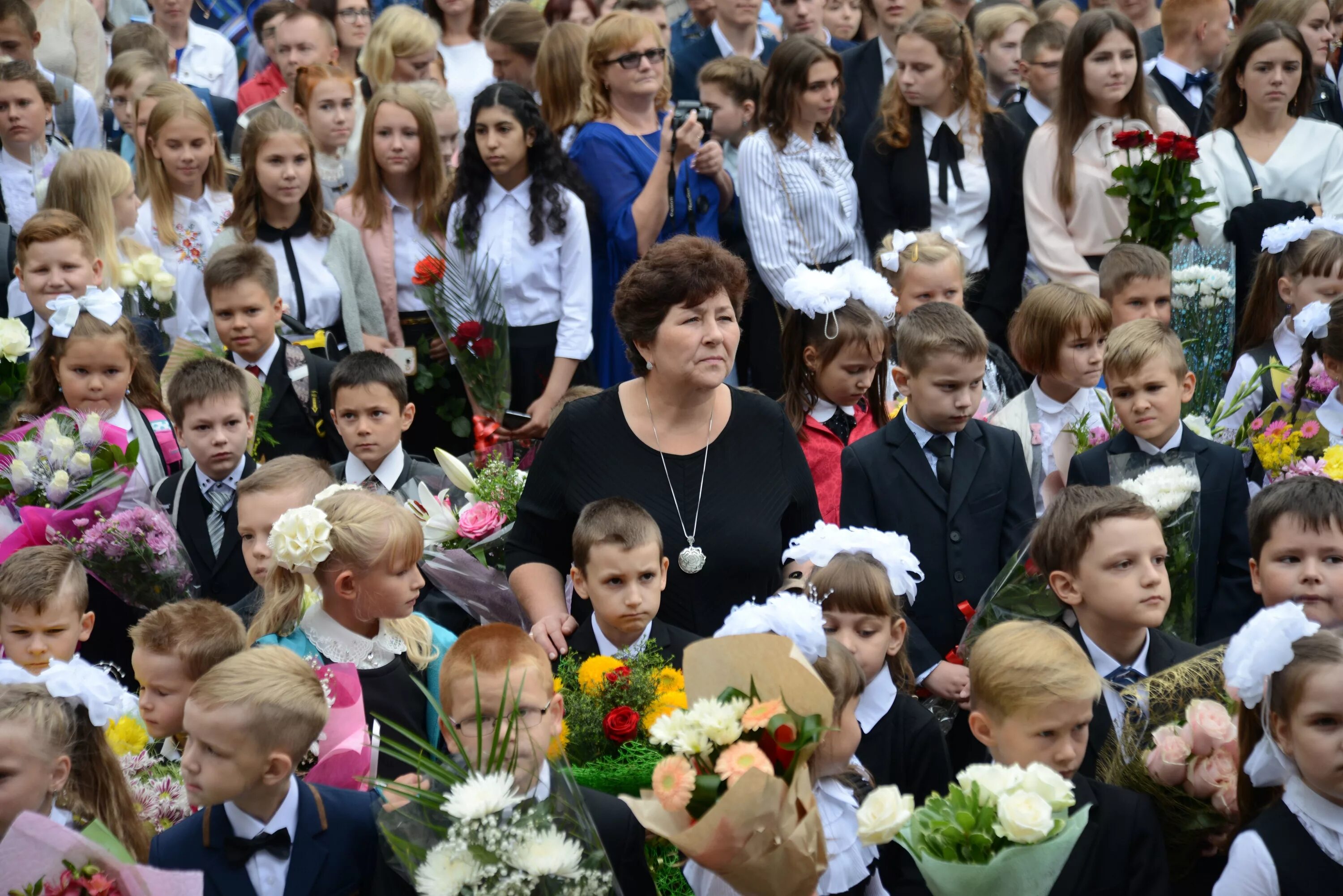 С какого числа школьники пойдут в школу