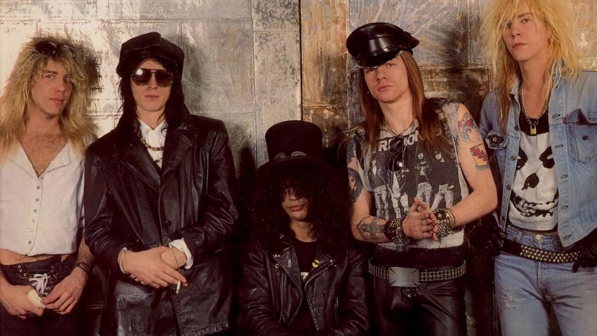 Ганзен роузес клипы. Guns n Roses. Группа Guns n’ Roses. Группа Guns n' Roses 1988. Guns n Roses 1997.