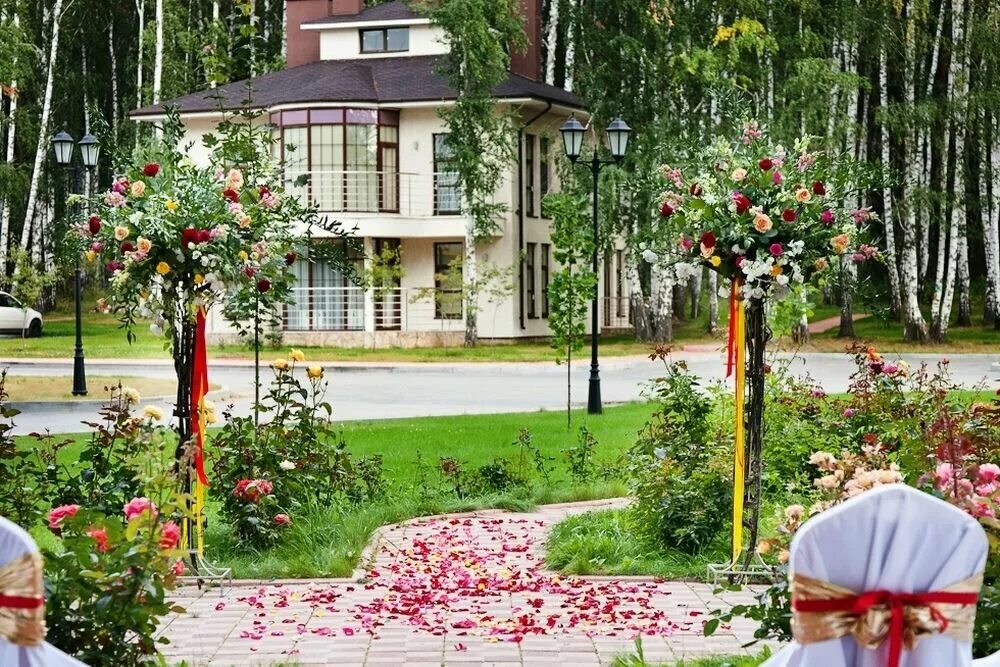 Луганская-кольцовский тракт-объездная. Кольцовский тракт 10 й километр 15. Асмото мерседес екатеринбург. Гостиница ramada екатеринбург. Кольцовский тракт екатеринбург фото.