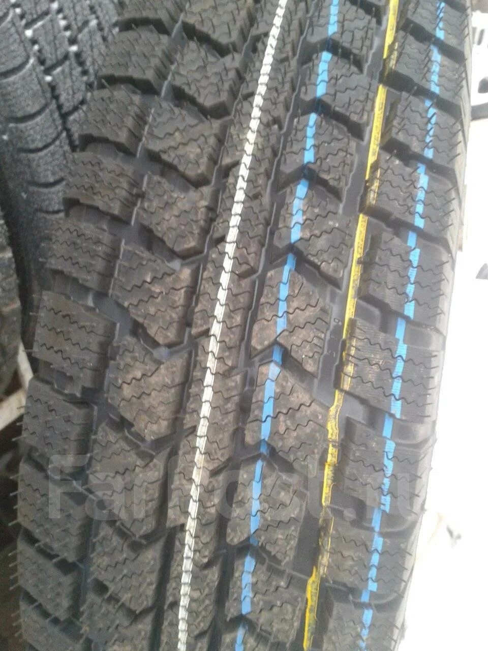 Viatti v525 185/75/r16c зимние. Viatti 525 195/75 r16c. Viatti Brina v-525 185/75r16c. Виатти 525 185/75 r16c.