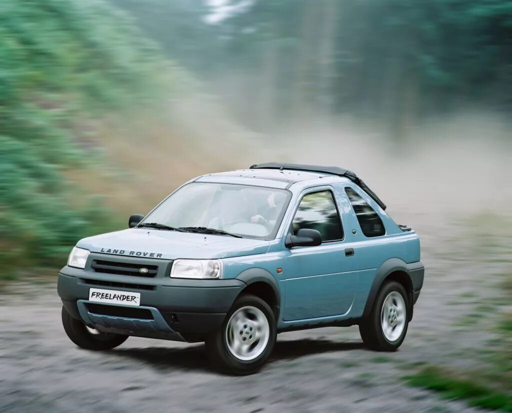 Купить фрилендер 1.8. Ленд Ровер Фрилендер 1. Land Rover Freelander 1 купе. Ленд Ровер Фрилендер 1 2000. Land Rover Freelander 1.8 МТ.