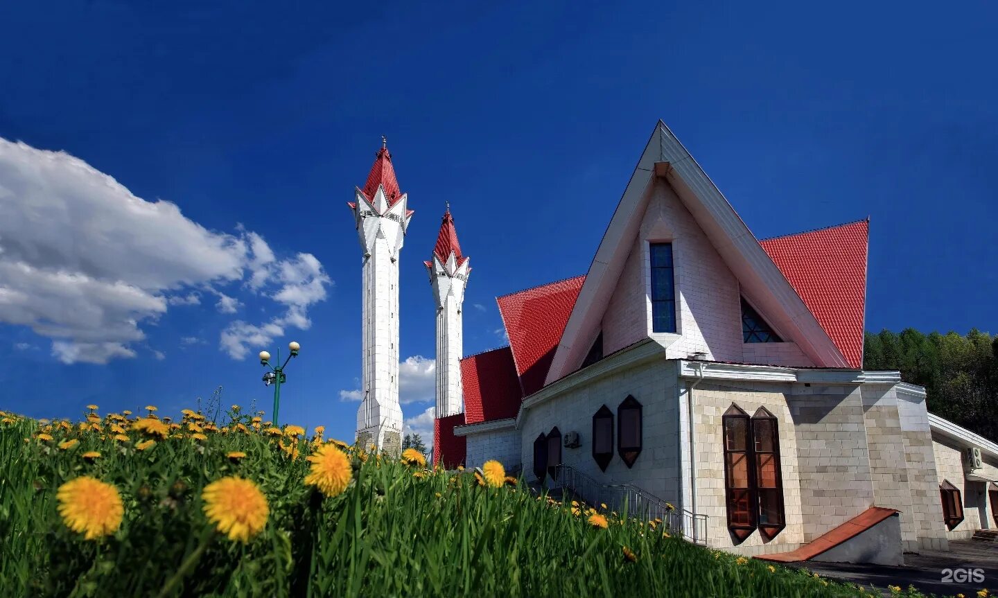 Уфимская соборная мечеть ляля-тюльпан. Мечеть тюльпан в уфе. Уфимская мечеть-медресе "ляля-тюльпан" вики. Соборная мечеть ляля тюльпан уфа. Мечеть-медресе ляля-тюльпан уфа.