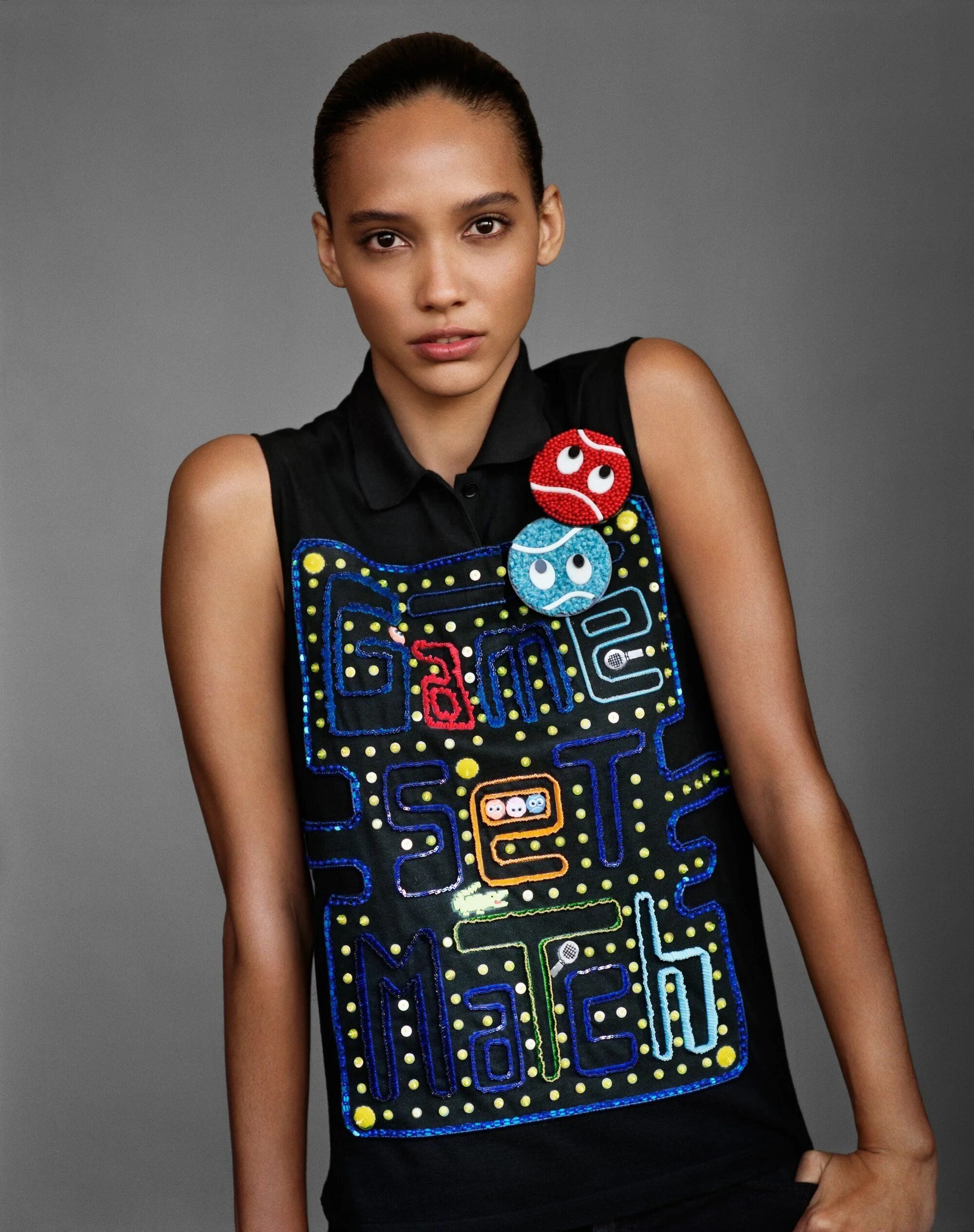 Виктория бекхэм для reebok. Balmain. Модели коллаборации. Коллаборации брендов реклама. Balmain x h&m.