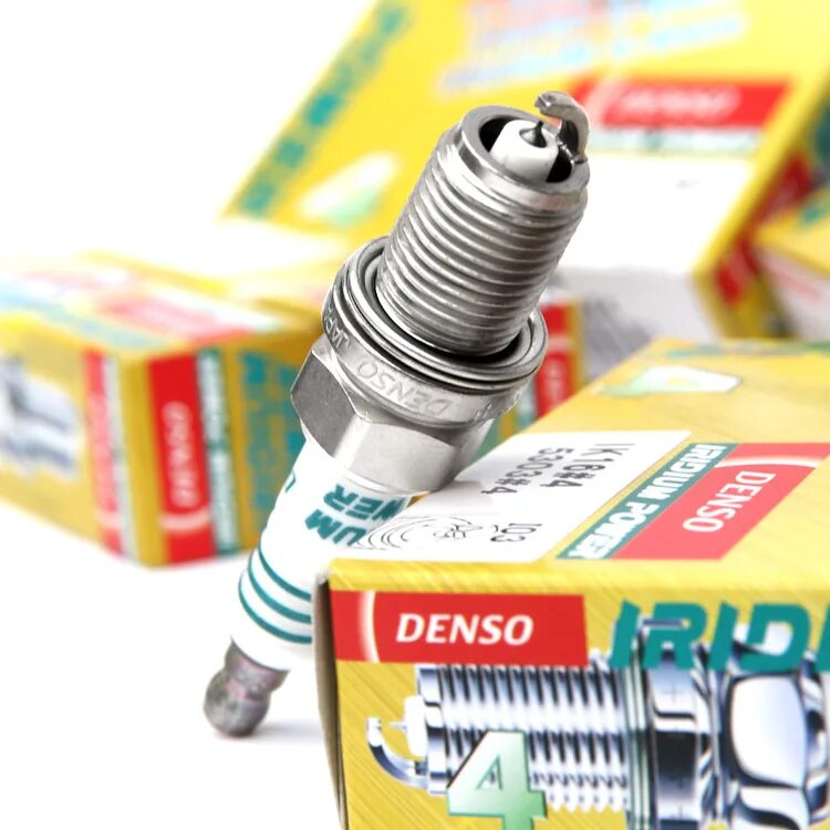 Купить иридиевые свечи denso. Иридиевые свечи зажигания Spark Plug. Свеча зажигания Denso ik16. Денсо Иридиум повер m12. Свечи зажигания иридиевые Денсо.