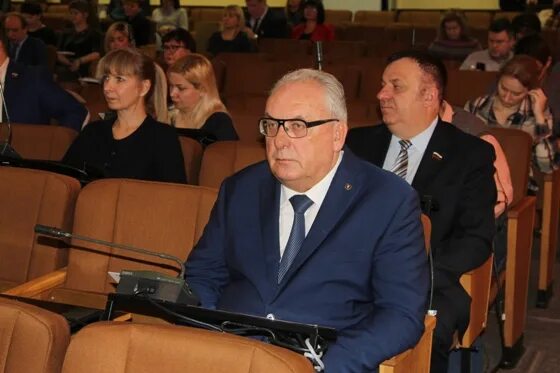 Тульская городская дума собинина. Депутаты города тулы. Депутаты тульской областной думы. Депутаты тулы фото. Депутаты городской думы тулы.