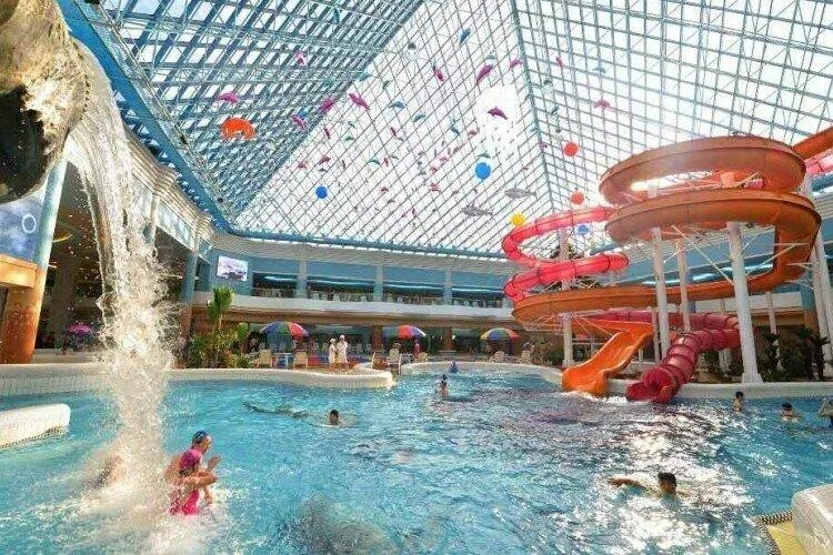Новосибирское море: как выглядит крупнейший крытый аквапарк в России :: Город ::
