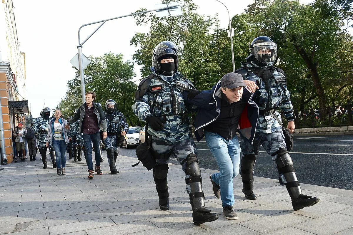 На митинг разрешенный органами власти для охраны. На митинг разрешенный органами власти для охраны. На митинг разрешенный органами власти для охраны. На митинг разрешенный органами власти для охраны. Порядок организации собраний и митингов.