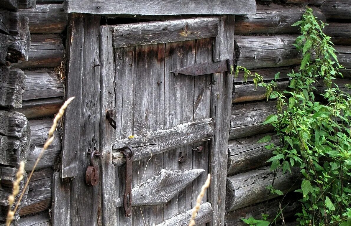 Cabin doors, Beautiful doors, Blue door