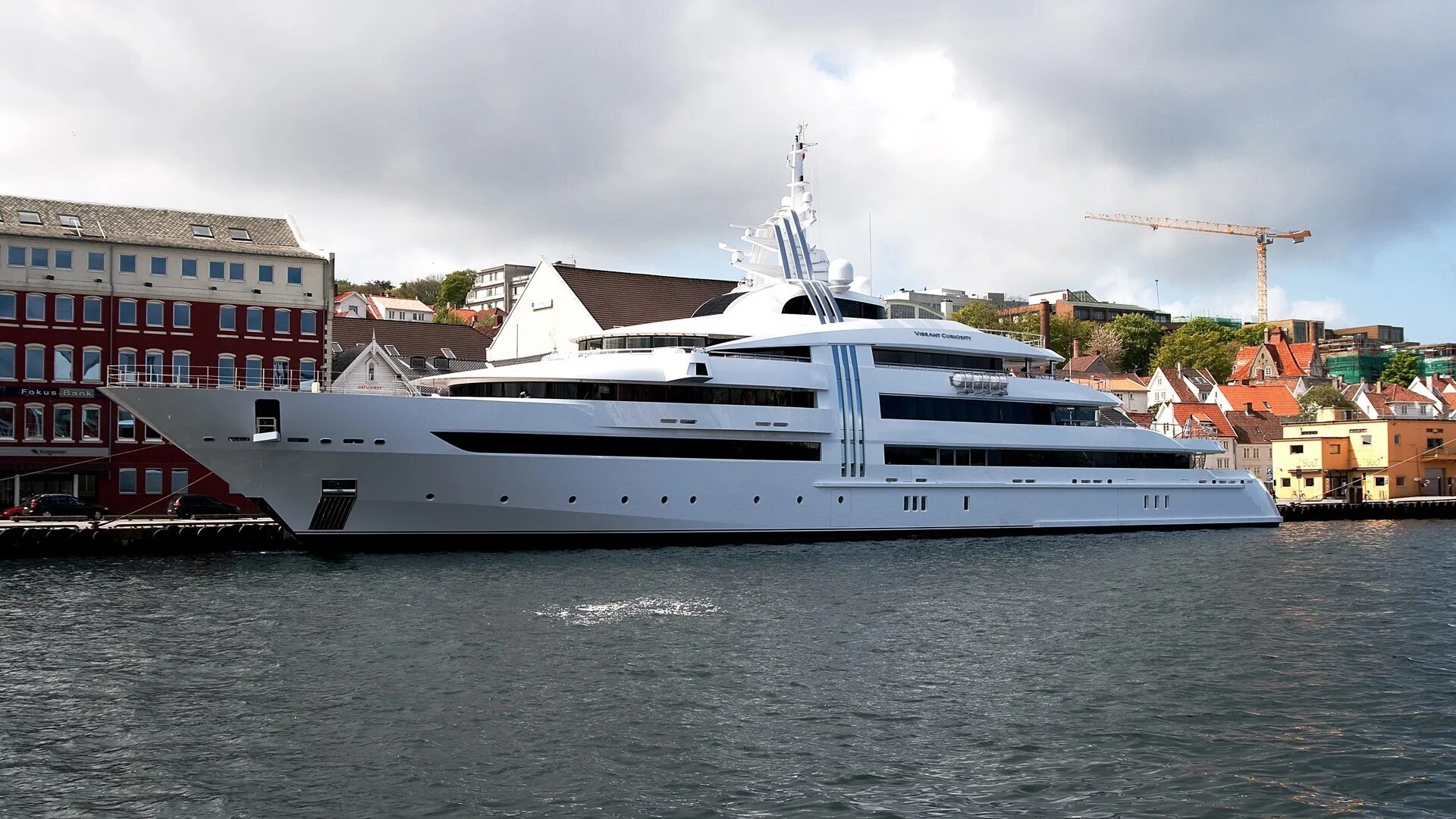 Ship yacht