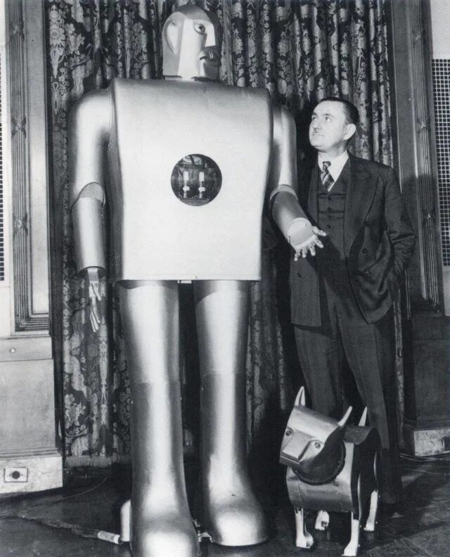 Робот Герберт Телевокс. Рой Уэнсли первый робот. Герберт Телевокс робот 1928. Карел Чапек робот. Первые прототипы роботов