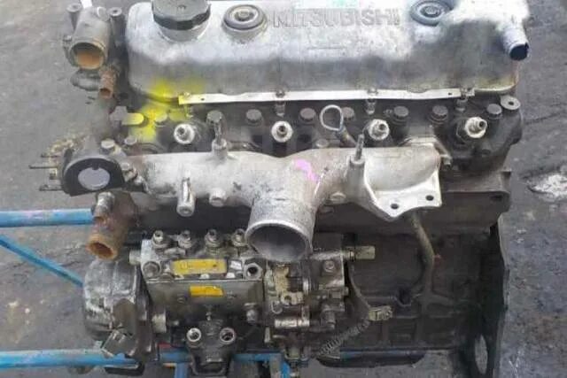 Крышка термостата Mitsubishi Canter 2001 FE50EB 4M51 купить в Иркутске по цене: 