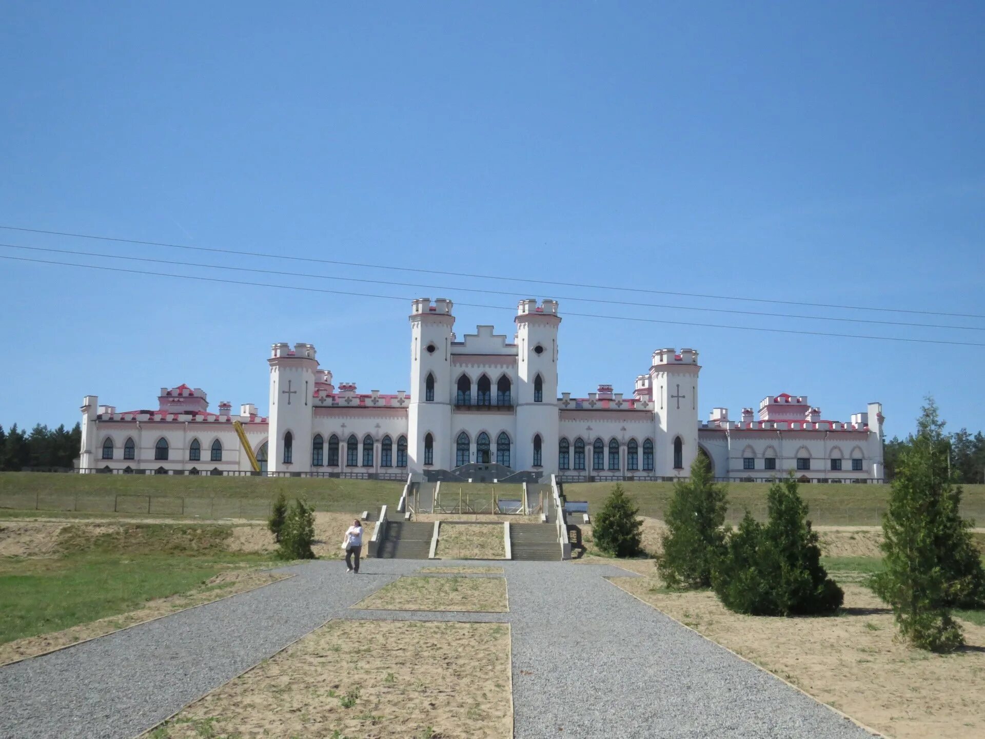 Замок пусловских. Дворец Пусловских Коссово, Ивацевичский район. Коссовский замок Беларусь. Дворец Пусловских Беларусь. Дворец Пусловских в Коссово Беларусь.