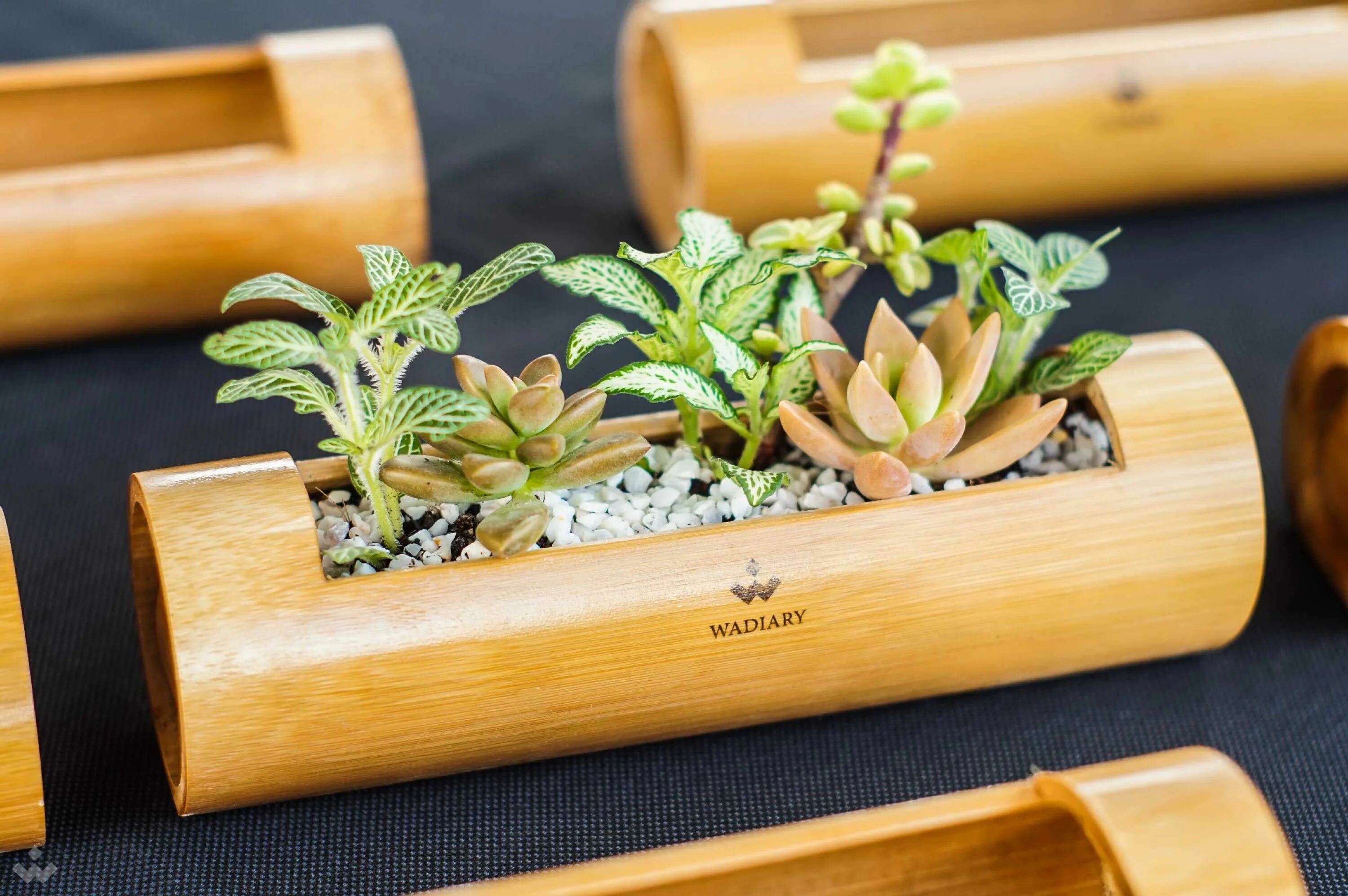 декоративные изделия из бамбука. изделия из бамбука для сада. декоративные изделия из бамбука. декорация из бамбука. поделки из бамбука.