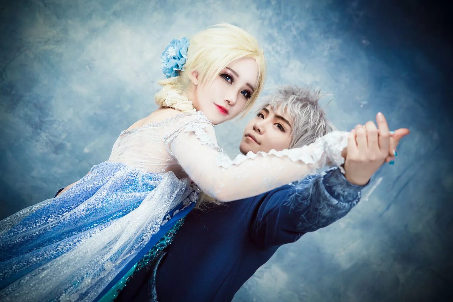 Elsa Jack Frost косплей. Elsa Jack косплей.