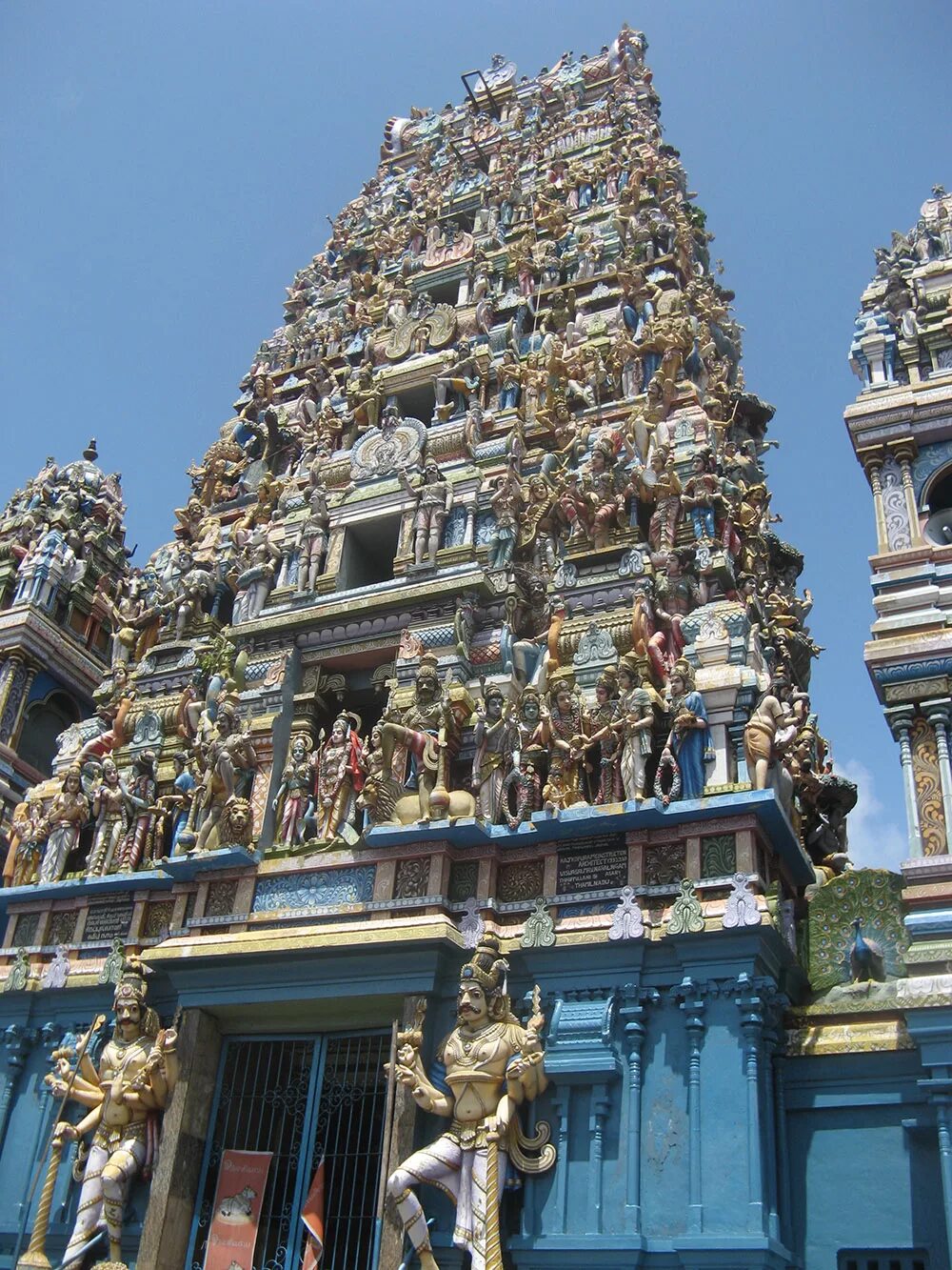 Коломбо город достопримечательности. Коломбо Шри Ланка. Храмы в Коломбо. Храмы в Коломбо Шри Ланка.