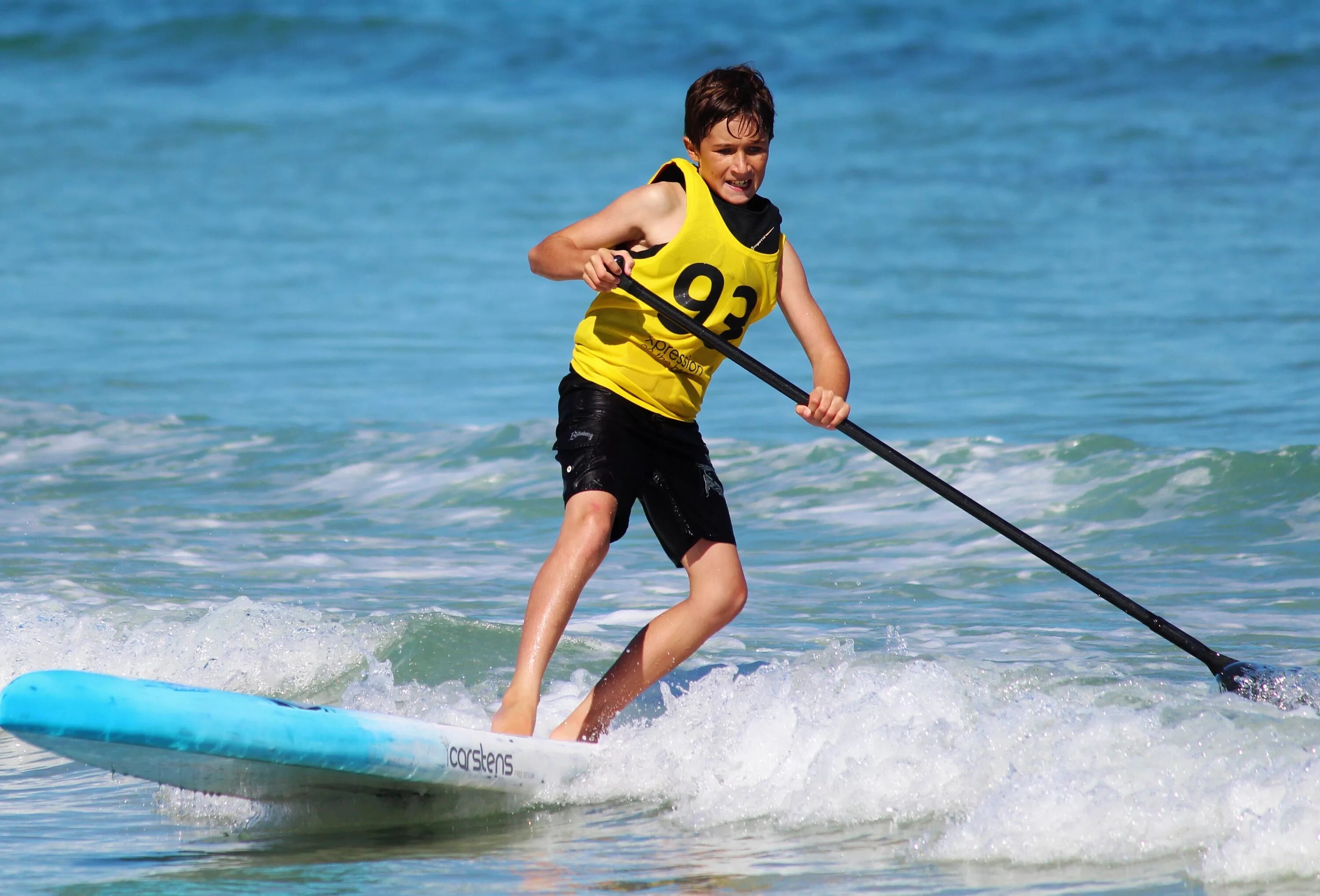 Паддл Бординг. Sup доска Paddle-boy. Водный спорт. Доска для катания по воде. Do water sports