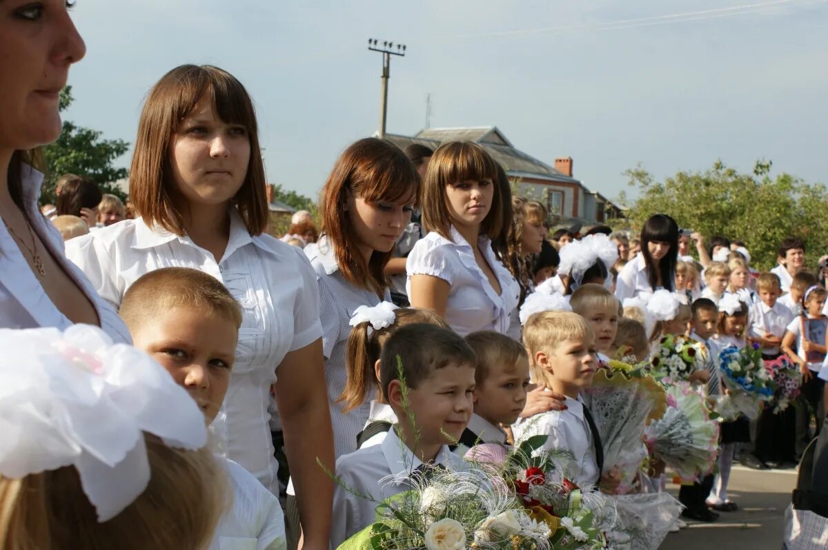 Погода красноармейский поселок октябрьский. Школа 5 поселок Октябрьский Красноармейский район Краснодарский край. Школа 1 Полтавская Красноармейский район. СОШ 5 Красноармейского района. Школа 6 Полтавская Краснодарский край.