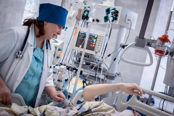 Анестезиология и реанимация. Анестезиологическая медсестра. Реанимационная медсестра. Анестезиология и реанимация. Нмо анестезиология реаниматология.