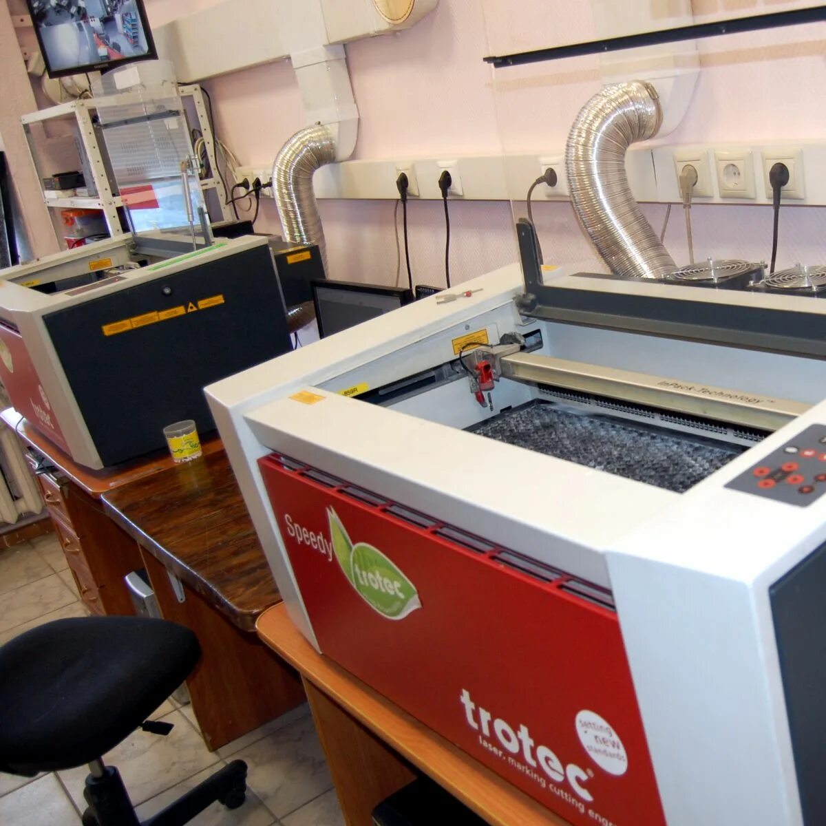 вытяжка для лазерного гравера