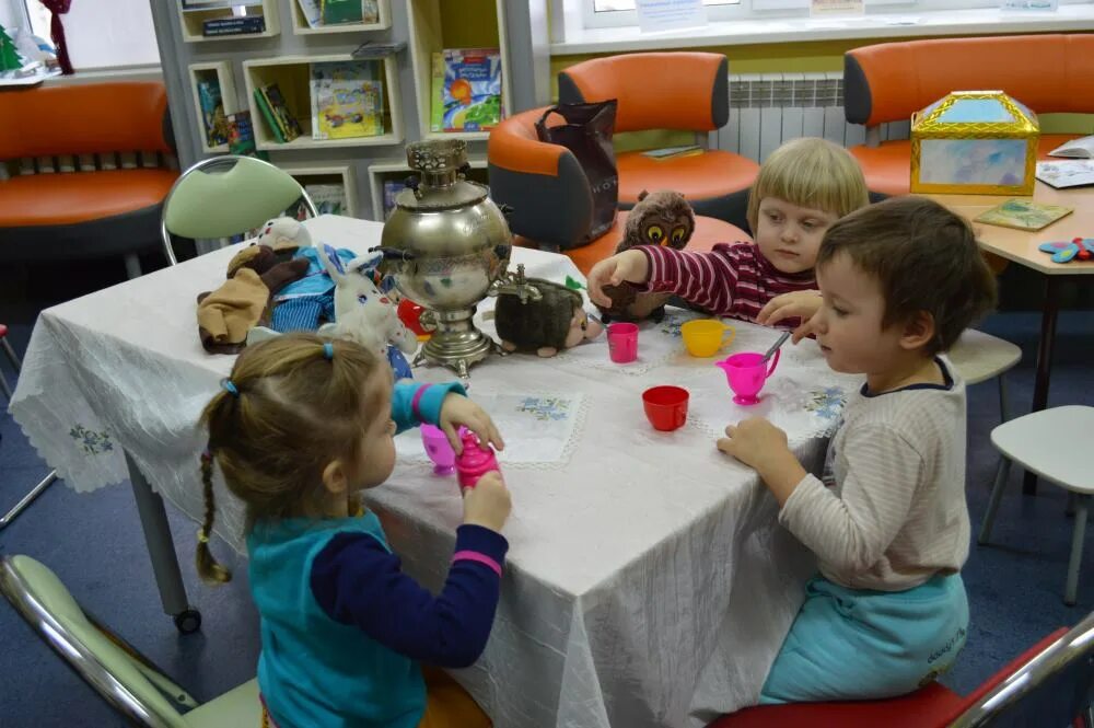 мозжухинская школа кемеровский район. детский сад домовёнок,чита. рудный, ул дошкольная екатеринбург. у детей в руках клубок передают в детском саду. дошкольная 2.