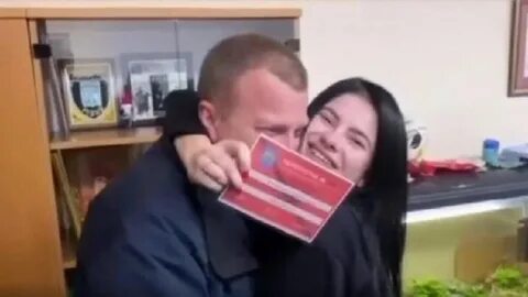 Подарил пропуск