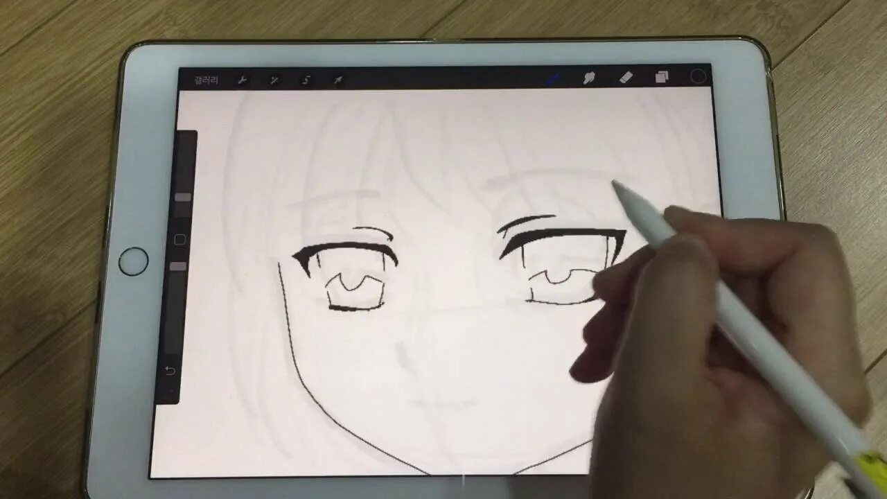 Как начинающему как начинающим пользоваться смартфоном. IPAD Pro Procreate. IPAD Apple Pencil Procreate. Рисунки на графическом планшете.