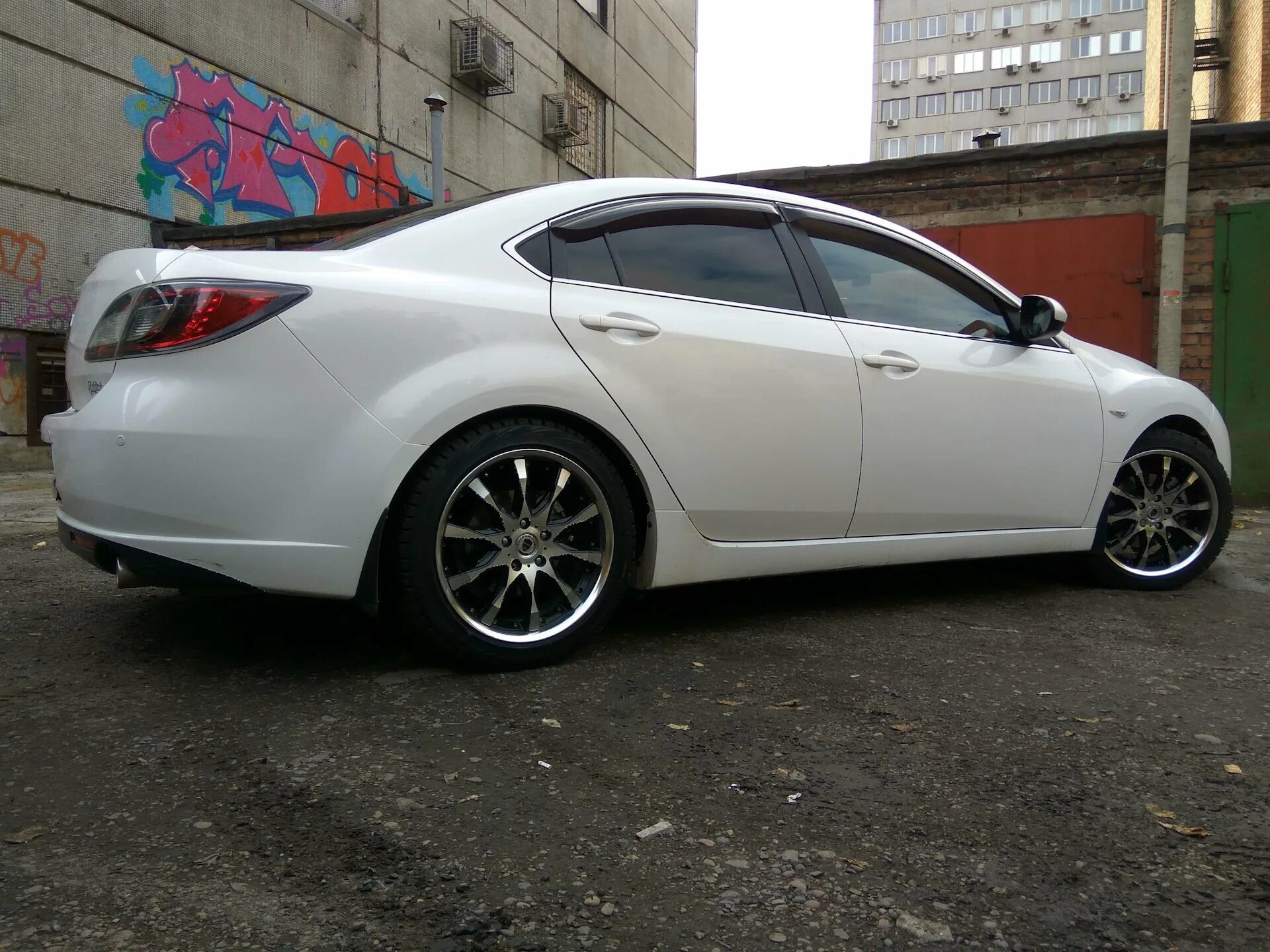 Мазда 6 18. Mazda 6 GH r18. Mazda 6 GH диски r18. Mazda 6 GH белая r19. Mazda 6 GH r17.