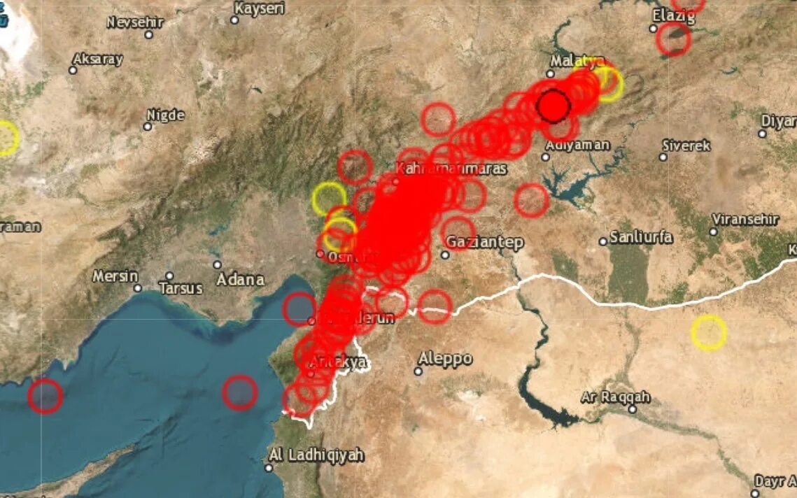 Землетрясения в мире март 2024. Землетрясение в Турции 2023 на карте. Разлом Турция 2023 год. Землетрясение в Турции на карте. Разлом в Турции.