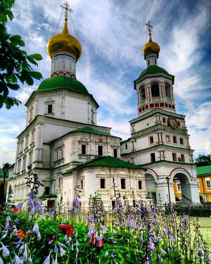 Печатники николо-перервинский монастырь. Николо-перервинский монастырь. Николо-перервинский монастырь в москве. Патриаршее подворье николо-перервинского монастыря. Москва монастырь николо.
