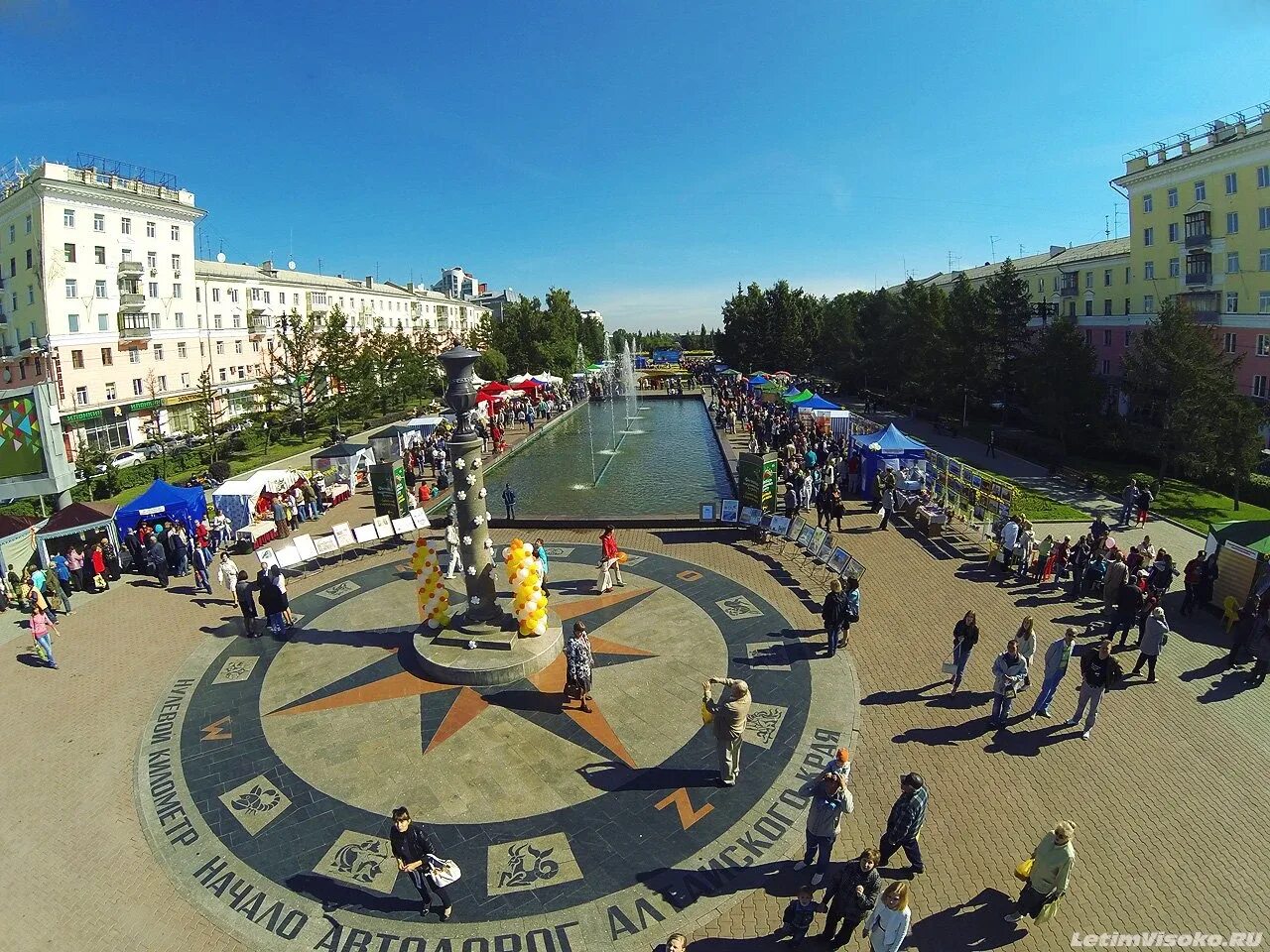 Знаменская церковь барнаул. Город барнаул алтайский край. Куда пойти в барнауле. Город барнаул алтайский край. Барнаул достопримечательности города.