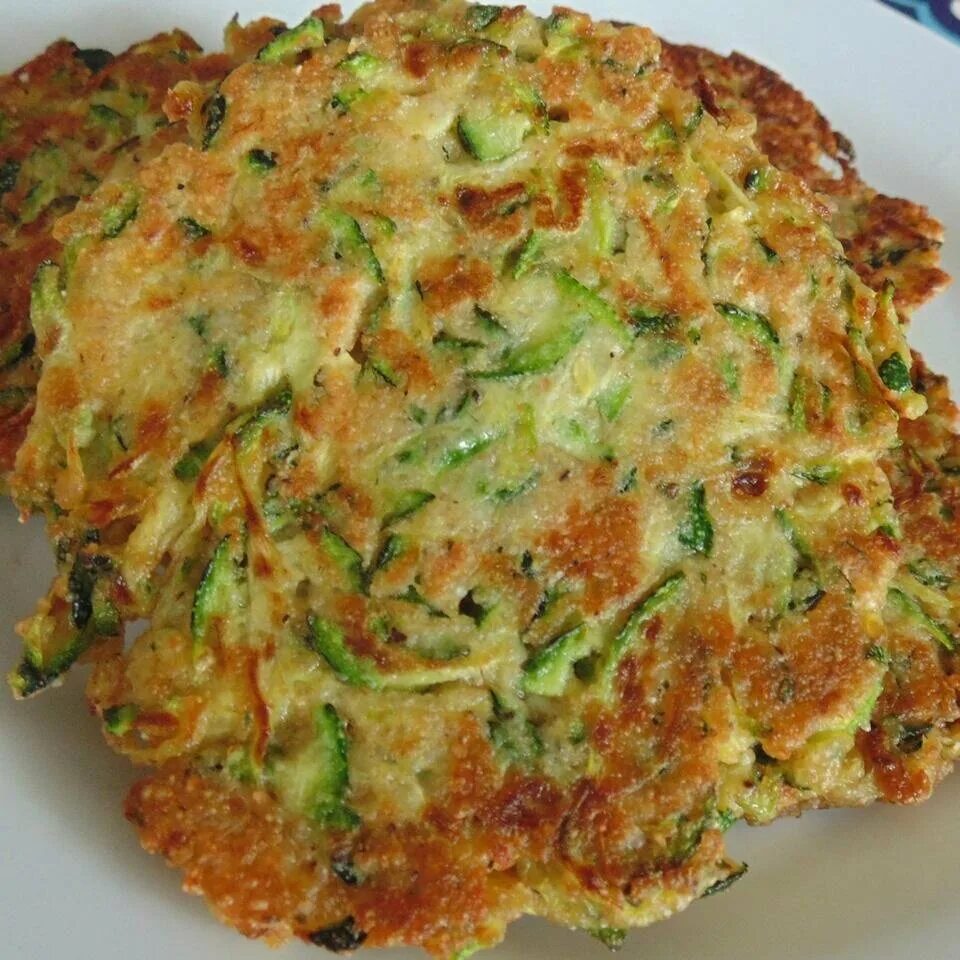 Кабачковые оладьи с сыром и чесноком рецепт