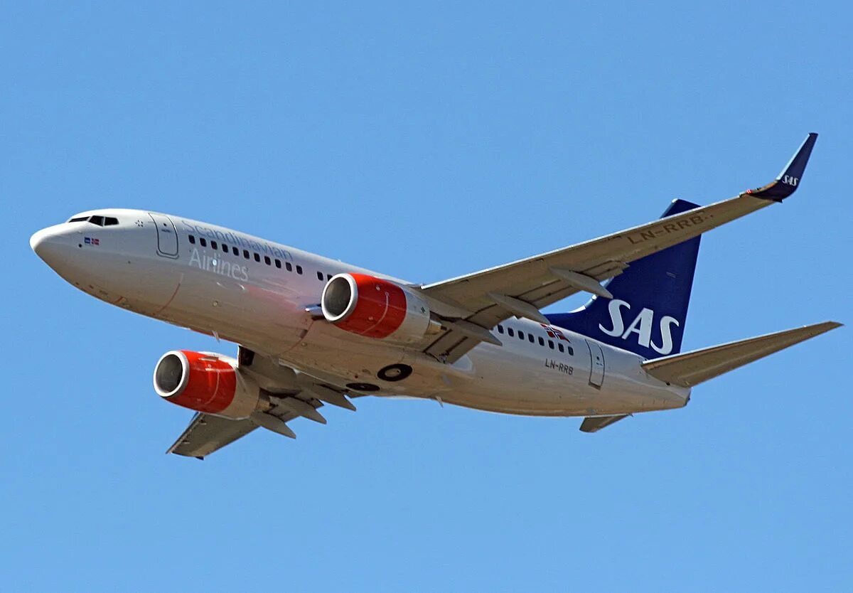 Sas airlines. 737sas. боинг 737-700. самолет sas scandinavian. авиакомпания сас.