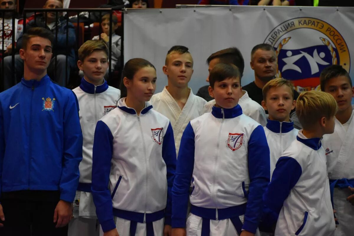 Кошелев орёл карате. Токио орел. Кошелев орёл карате. Кошелев олег петрович каратэ. Асиман викторович карате.