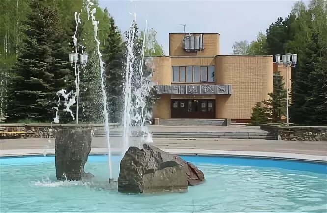 Мвц музей заречный. Дом пионеров заречный пензенская область. Г. Городской музей заречный пензенская область. Городской музей заречный пензенская область.